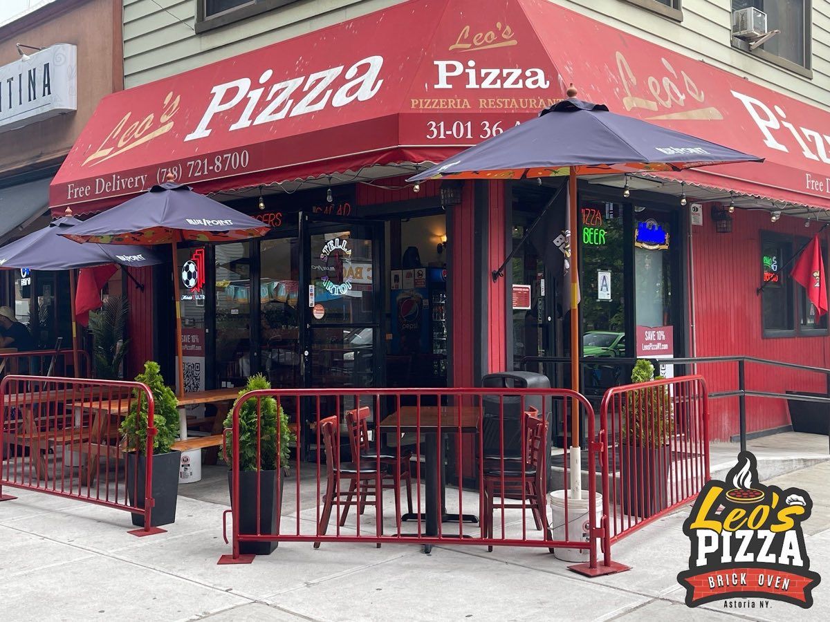 Food at Leo's Pizza in Queens (photo 1)