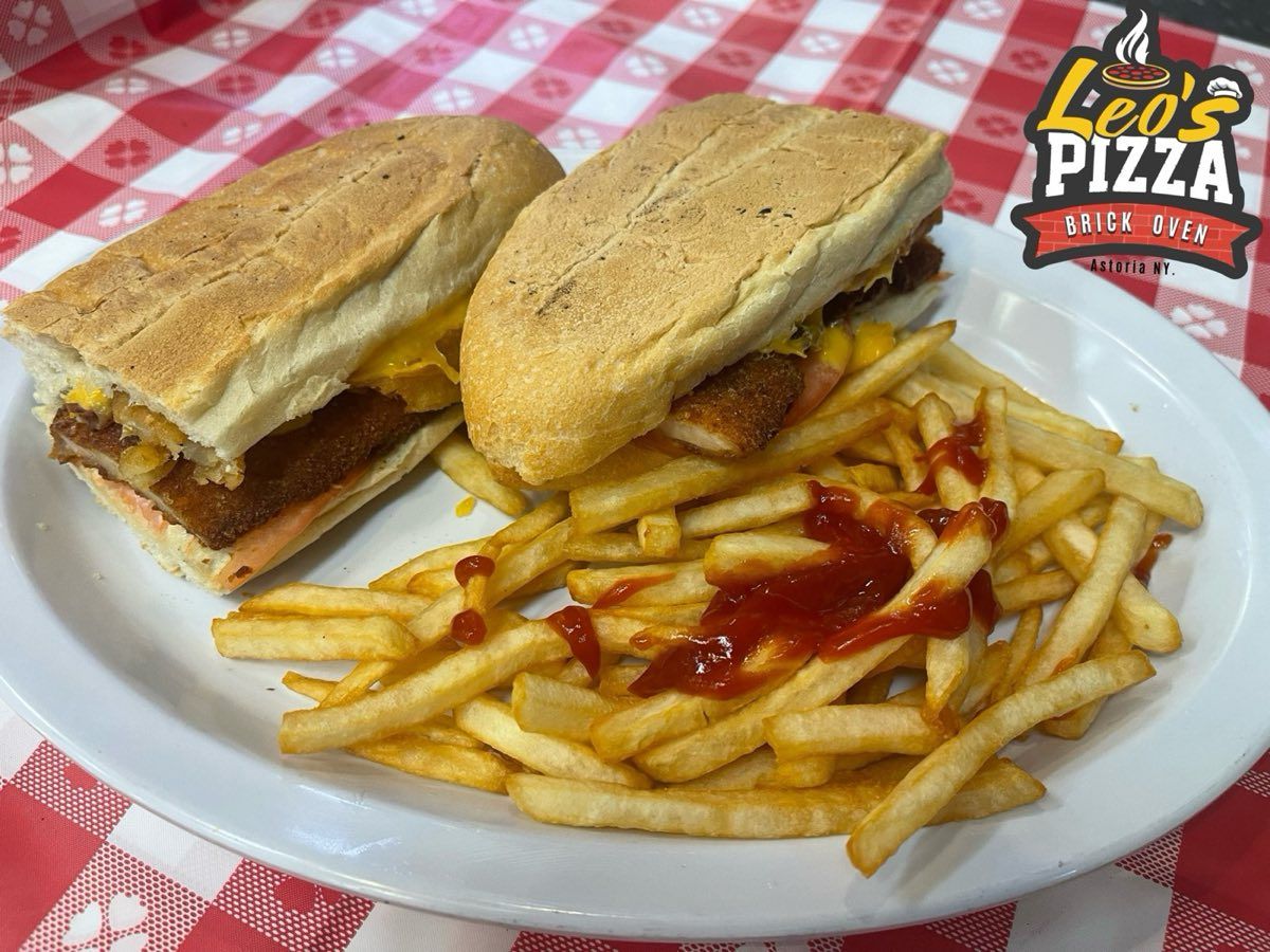 Sandwich at Leo's Pizza in Queens